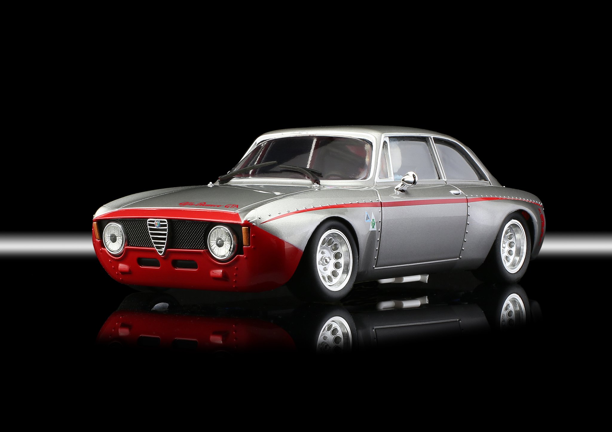BRM142S Alfa GTA Silver and Red Club Car
